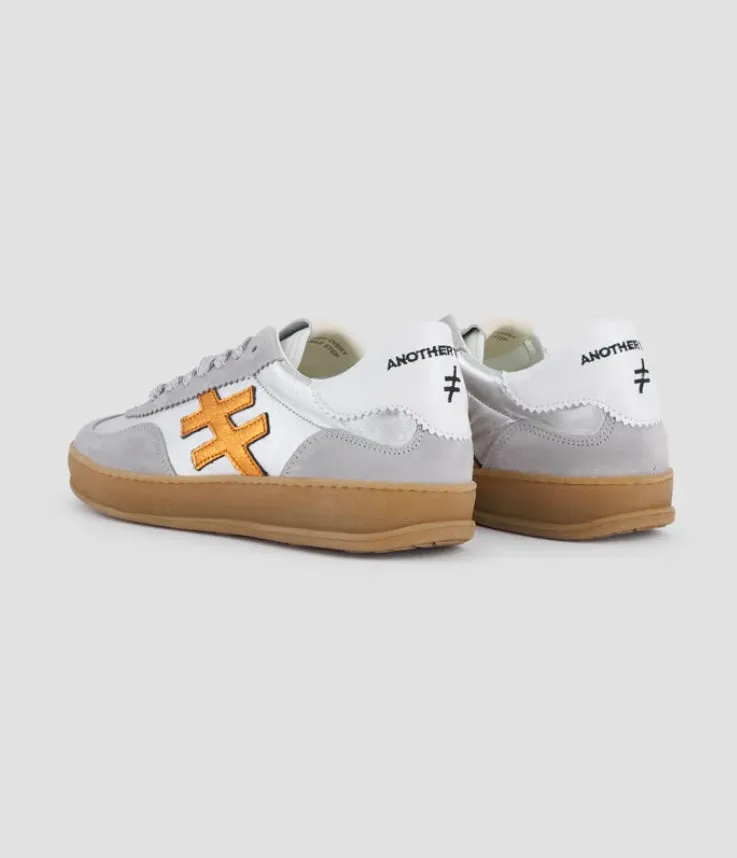ANOTHER TREND - [A032M338 Tortola] Grey & Burnt Orange Suede Trainer