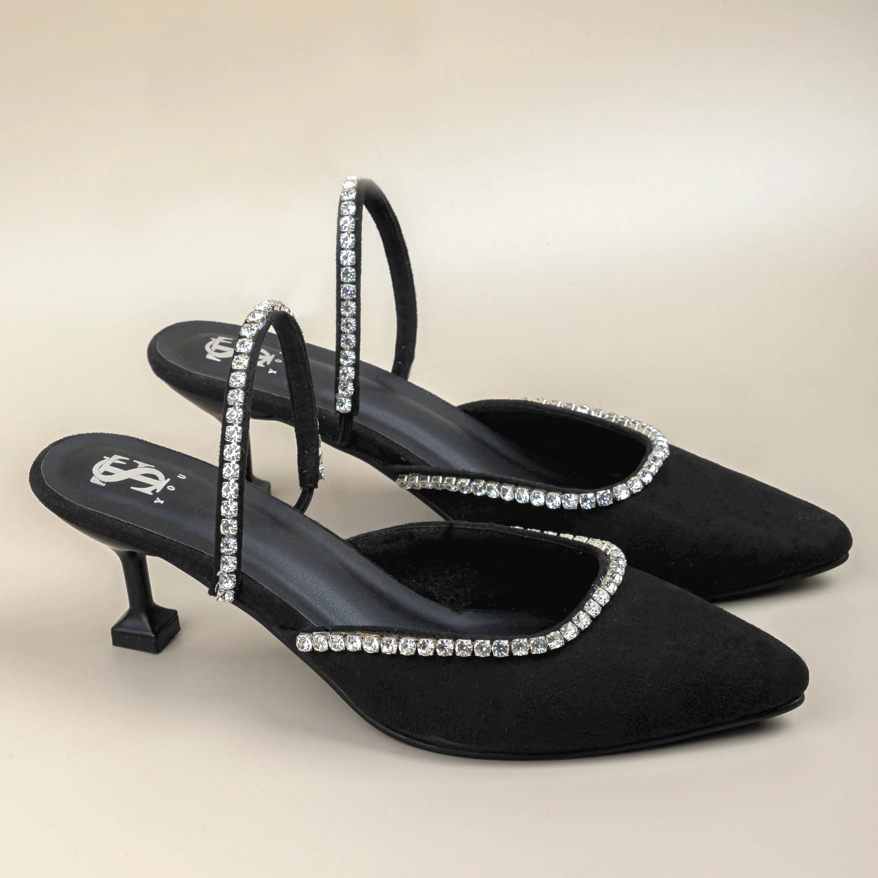 Bella Diamond Pointed toe heels