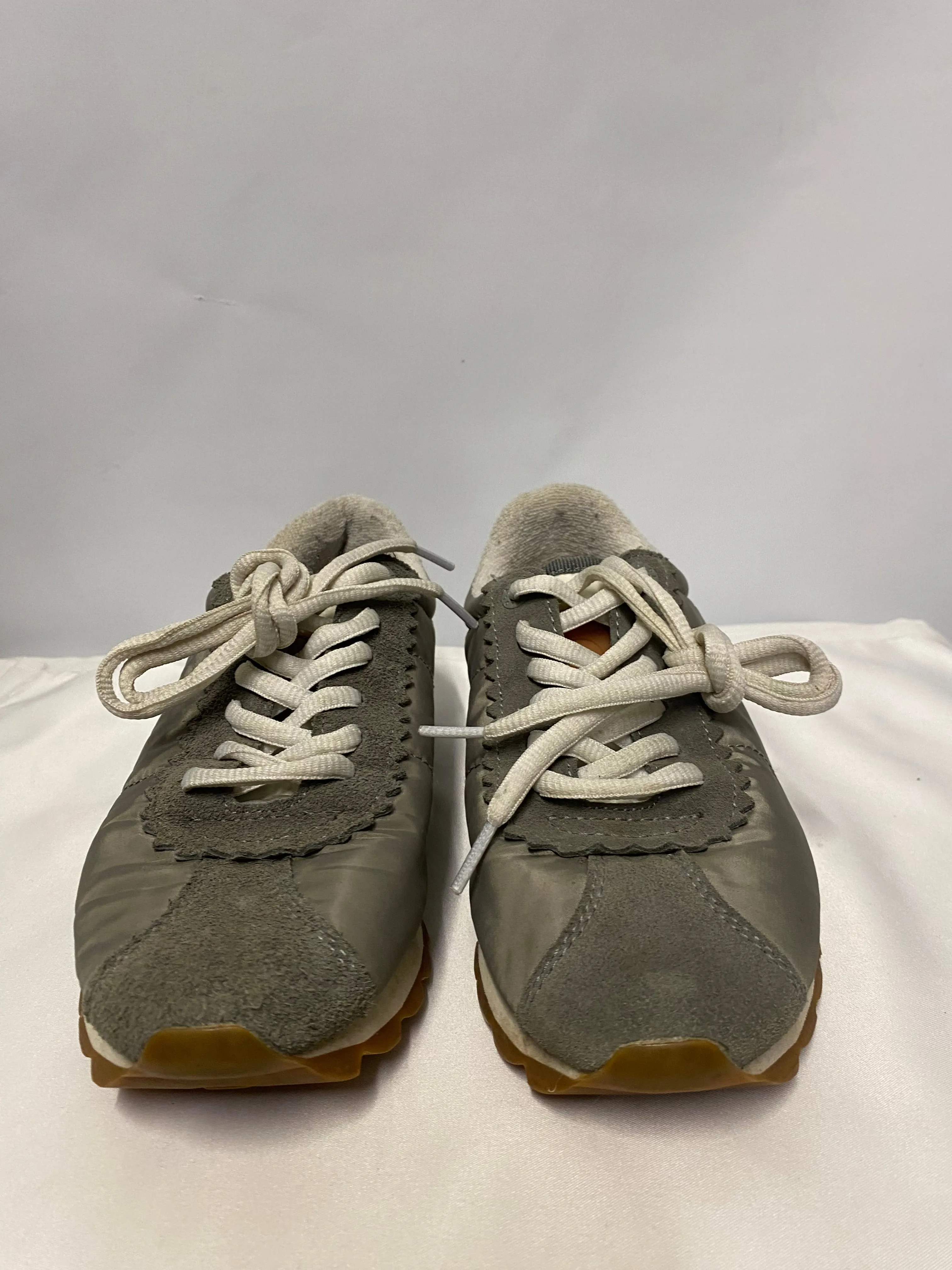 Bimba Y Lola Grey Retro Trainers 2/35
