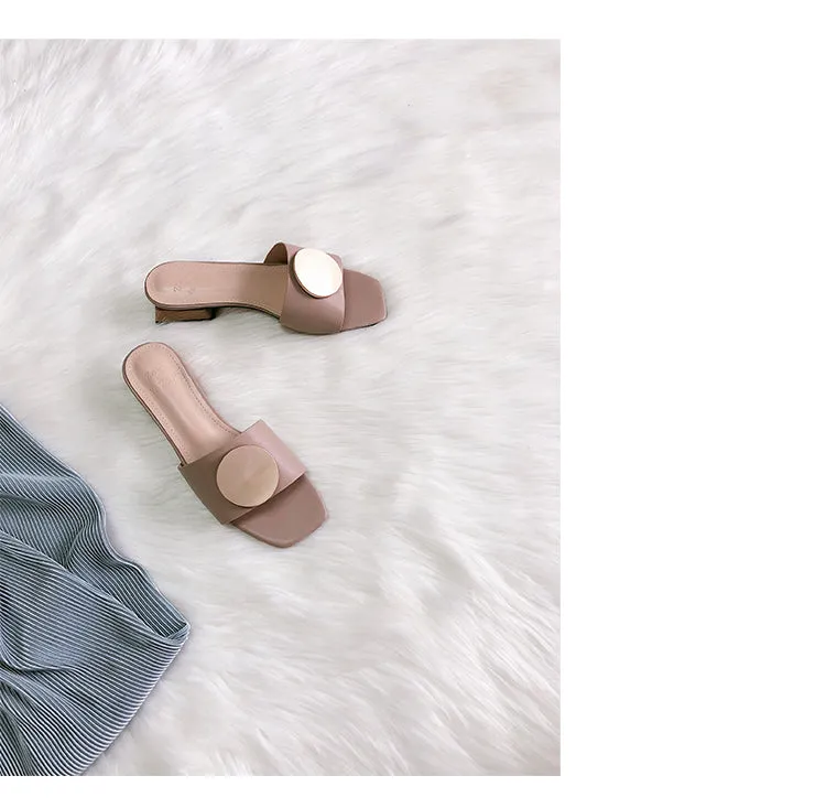BOOPDO DESIGN BLOCK HEELED SANDALS WITH STUD DETAIL