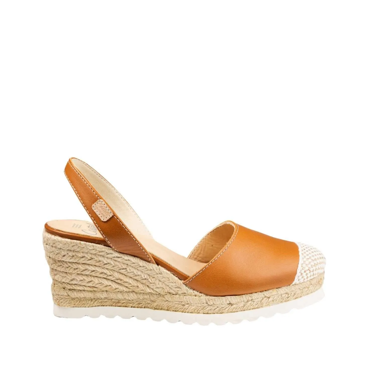 Frida Montada 1924 Ciervo: Closed Toe Leather Menorcan Espadrille
