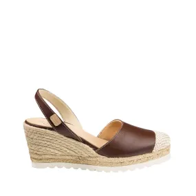 Frida Montada 1924 Ciervo: Closed Toe Leather Menorcan Espadrille
