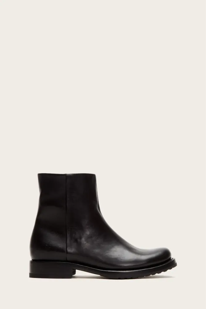 Frye  Women's 71908 Black M