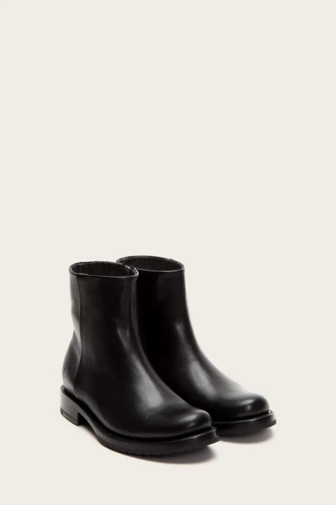 Frye  Women's 71908 Black M