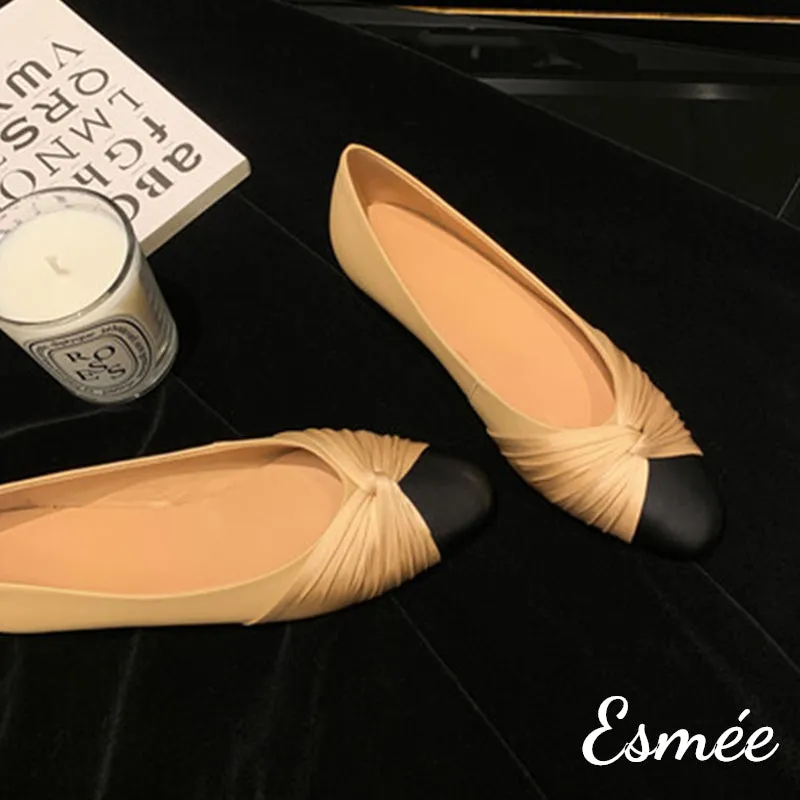 Leather Flats with Dual Color Toe Cap