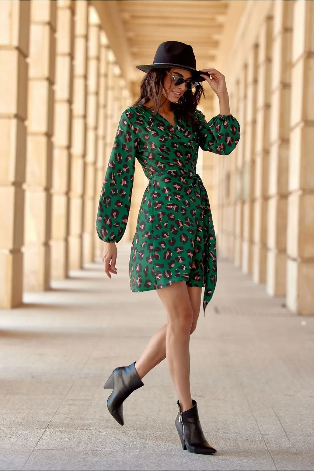 Long sleeves wrap-style dress