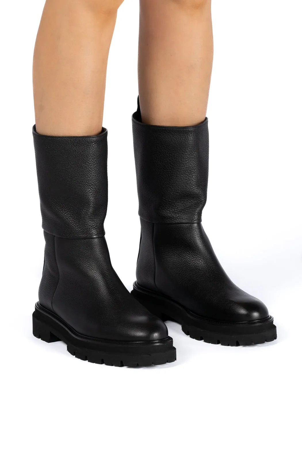 LUCY Pascucci Mid Calf Boot
