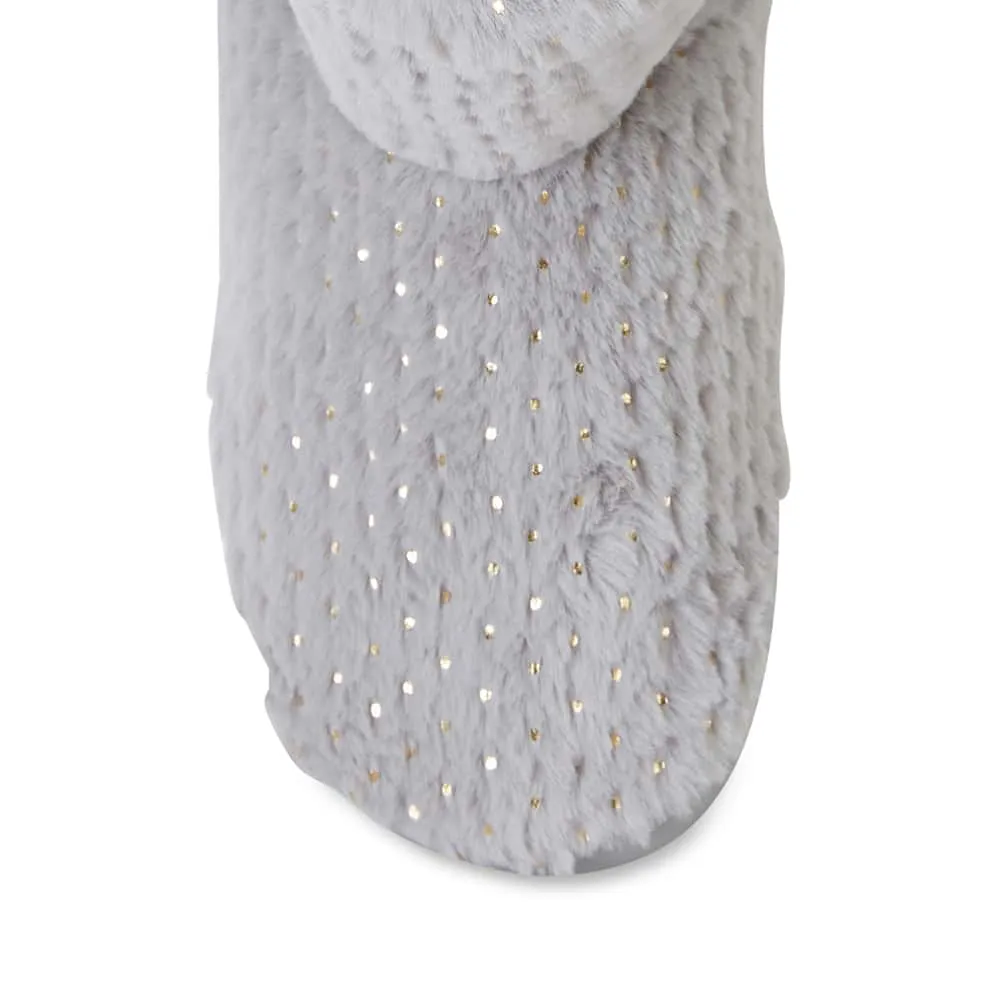 Style Slipper in Grey Fabric