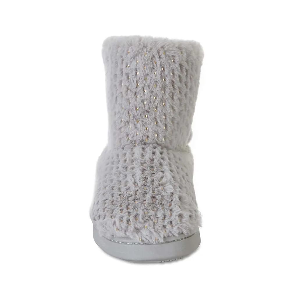 Style Slipper in Grey Fabric
