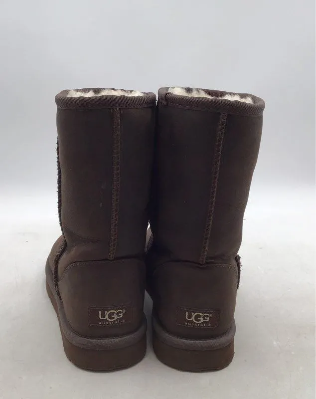 UGG Women's Classic Short II 10056093 Brown Mid-Calf Snow Boots - Size 9